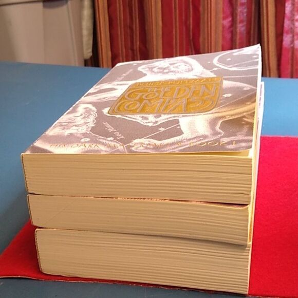 Philip Pullman His Dark Materials Book 1-3 Soft Cover Series Copyright 2002 - Picture 9 of 9